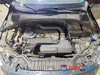 Zdjęcie 11 z 12 samochodu: 2014 VOLVO S60 T5 VIN:YV1612FS7E2275530 - miniatura