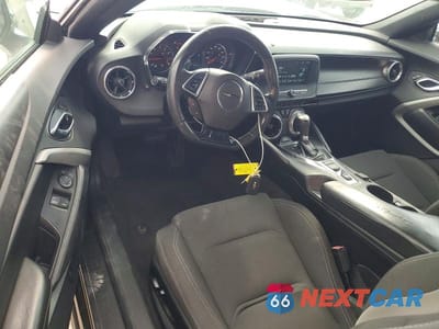 Zdjęcie 8 z 11 samochodu: 2018 CHEVROLET CAMARO LT VIN:1G1FB1RX1J0186488 - miniatura
