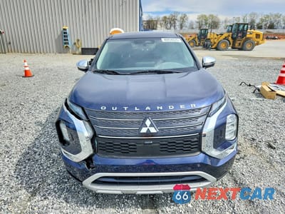 Piąte zdjęcie samochodu w środku: 2022 MITSUBISHI OUTLANDER SE VIN:JA4J4UA87NZ038441 - miniatura
