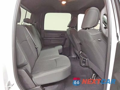 Zdjęcie 10 z 12 samochodu: 2025 RAM 2500 TRADESMAN VIN:3C63R5CL3SG553530 - miniatura