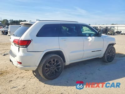 Trzecie zdjęcie samochodu z tyłu: 2019 JEEP GRAND CHEROKEE LAREDO VIN:1C4RJFAG6KC855189 - miniatura