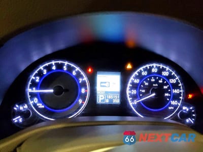 Zdjęcie 9 z 12 samochodu: 2015 INFINITI Q40 BASE VIN:JN1CV6AR0FM521934 - miniatura