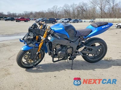 Trzecie zdjęcie samochodu z tyłu: 2005 KAWASAKI ZX636 C1 VIN:JKBZXJC105A022620 - miniatura
