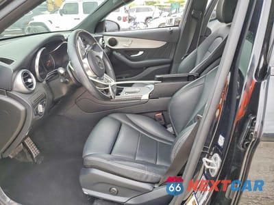 Zdjęcie 7 z 13 samochodu: 2022 MERCEDES-BENZ GLC 300 VIN:W1N0G8DBXNV372003 - miniatura