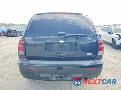 Zdjęcie 6 z 14 samochodu: 2008 CHEVROLET TRAILBLAZER SS VIN:1GNES13H082119648 - miniatura