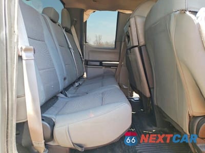 Zdjęcie 10 z 12 samochodu: 2019 FORD F250 VIN:1FT7X2B68KEF21397 - miniatura