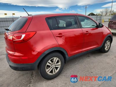 Trzecie zdjęcie samochodu z tyłu: 2011 KIA SPORTAGE LX VIN:KNDPB3A22B7084195 - miniatura