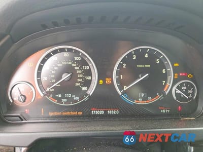 Zdjęcie 9 z 13 samochodu: 2015 BMW X5 XDRIVE35I VIN:5UXKR0C57F0P09151 - miniatura