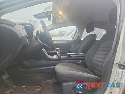 Zdjęcie 7 z 12 samochodu: 2019 FORD FUSION SE VIN:3FA6P0HD1KR156702 - miniatura