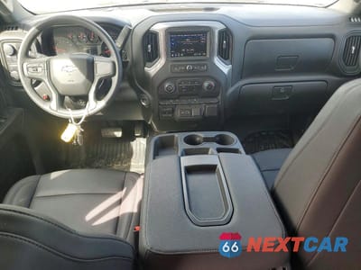 Zdjęcie 8 z 11 samochodu: 2025 CHEVROLET SILVERADO K1500 VIN:1GCPKAEK8SZ207324 - miniatura