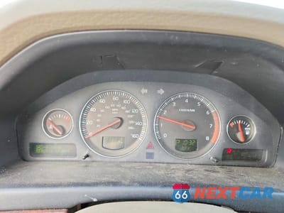 Zdjęcie 9 z 12 samochodu: 2004 VOLVO S80 2.5T VIN:YV1TS59H741375472 - miniatura