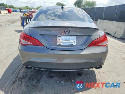 Zdjęcie 6 z 11 samochodu: 2014 MERCEDES-BENZ CLA 250 VIN:WDDSJ4EB5EN157563 - miniatura