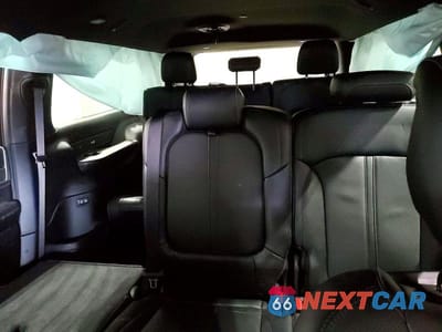 Zdjęcie 10 z 13 samochodu: 2025 JEEP WAGONEER L SERIES II VIN:1C4SJSBP6SS524028 - miniatura