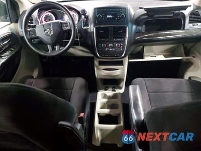 Zdjęcie 8 z 14 samochodu: 2011 DODGE GRAND CARAVAN EXPRESS VIN:2D4RN4DG9BR723042 - miniatura