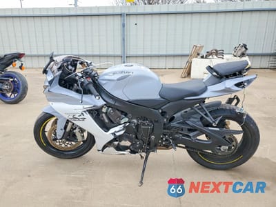 Trzecie zdjęcie samochodu z tyłu: 2022 SUZUKI GSX-R600 VIN:JS1GN7FA0N7100939 - miniatura