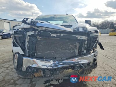 Piąte zdjęcie samochodu w środku: 2025 GMC SIERRA K2500 HEAVY DUTY VIN:1GT1ULE74SF120738 - miniatura