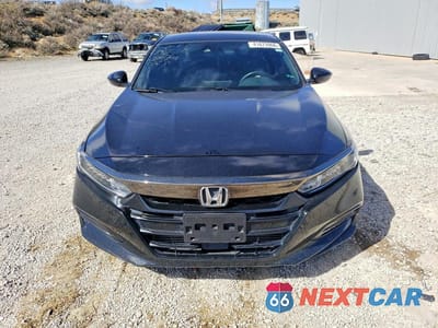 Piąte zdjęcie samochodu w środku: 2018 HONDA ACCORD SPORT VIN:1HGCV1F31JA188014 - miniatura