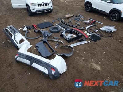 Zdjęcie 13 z 14 samochodu: 2020 MITSUBISHI ECLIPSE CROSS SE VIN:JA4AT5AAXLZ037339 - miniatura