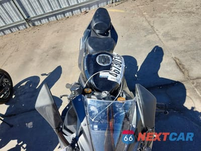 Piąte zdjęcie samochodu w środku: 2026 KAWASAKI ZX400 S VIN:ML5ZXCS18TDA50410 - miniatura