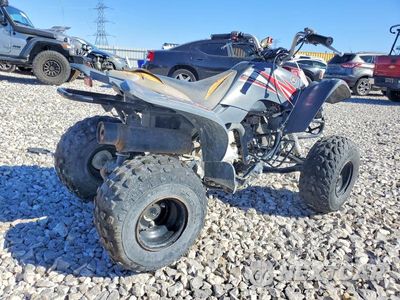 Czwarte zdjęcie samochodu z boku: 2015 YAMAHA YFM80 ATV VIN:JY4AB05Y38C001374 - miniatura