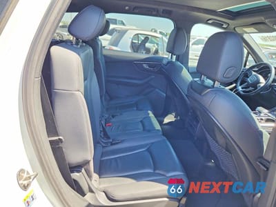 Zdjęcie 11 z 13 samochodu: 2021 AUDI Q7 PREMIUM VIN:WA1AXAF72MD016963 - miniatura