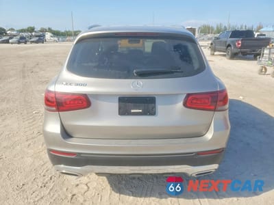 Zdjęcie 6 z 13 samochodu: 2022 MERCEDES-BENZ GLC 300 VIN:W1N0G8DB0NG113833 - miniatura