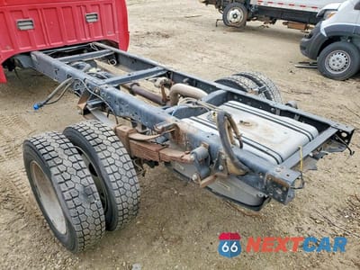 Zdjęcie 10 z 12 samochodu: 2013 FORD F550 SUPER DUTY TRUCK CAB AND CHASSIS VIN:1FDGF5HT5DEA42273 - miniatura