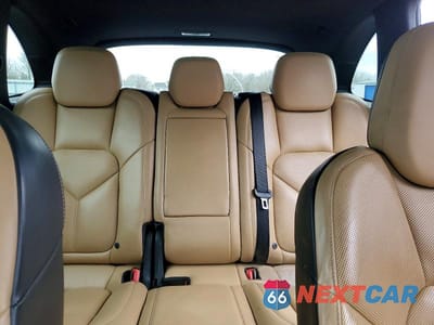 Zdjęcie 10 z 12 samochodu: 2016 PORSCHE CAYENNE VIN:WP1AA2A28GLA05239 - miniatura