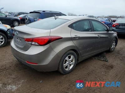 Trzecie zdjęcie samochodu z tyłu: 2015 HYUNDAI ELANTRA SE VIN:5NPDH4AE4FH568839 - miniatura