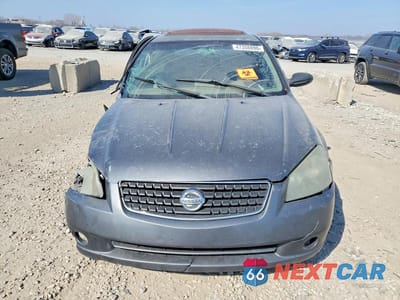 Piąte zdjęcie samochodu w środku: 2005 NISSAN ALTIMA 2.5 VIN:1N4AL11E55N468818 - miniatura