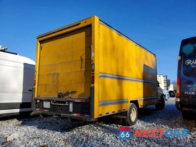 Trzecie zdjęcie samochodu z tyłu: 2016 FORD E350 BOX TRUCK VIN:1FDWE3FS5GDC37376 - miniatura