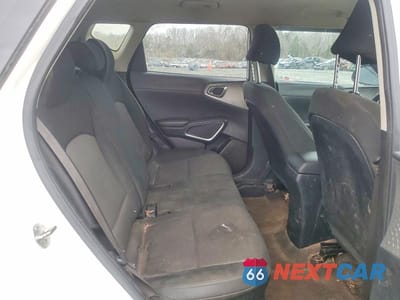 Zdjęcie 11 z 12 samochodu: 2022 KIA SOUL LX VIN:KNDJ23AUXN7173590 - miniatura