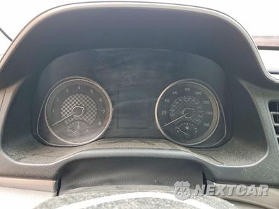 Zdjęcie 9 z 13 samochodu: 2019 HYUNDAI ELANTRA SEL VIN:KMHD84LF5KU741513 - miniatura