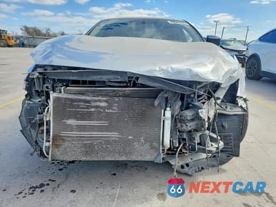 Piąte zdjęcie samochodu w środku: 2018 NISSAN MAXIMA S VIN:1N4AA6AP3JC392851 - miniatura