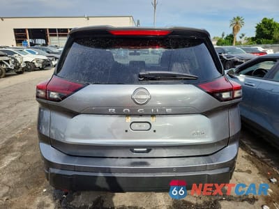 Zdjęcie 6 z 13 samochodu: 2025 NISSAN ROGUE SV VIN:5N1BT3BB0SC806630 - miniatura