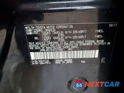 Zdjęcie 13 z 13 samochodu: 2017 TOYOTA RAV4 HYBRID XLE VIN:JTMRJREV4HD127965 - miniatura