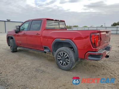 Drugie zdjęcie samochodu z przodu: 2022 GMC SIERRA K2500 AT4 VIN:1GT49PEY1NF219214 - miniatura