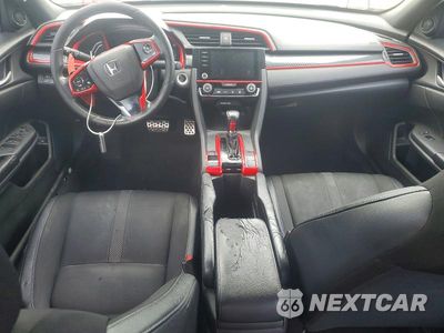 Zdjęcie 8 z 11 samochodu: 2019 HONDA CIVIC SPORT VIN:19XFC2F80KE001928 - miniatura