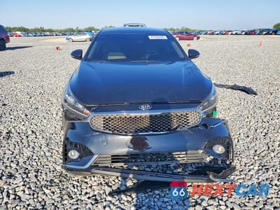 Piąte zdjęcie samochodu w środku: 2017 KIA CADENZA PREMIUM VIN:KNALB4J16H5073097 - miniatura