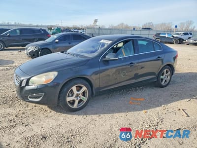 2012 VOLVO S60 T5 YV1622FS7C2144625 - główne zdjęcie licytacji z USA - miniatura