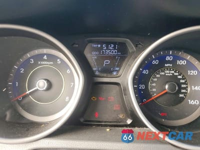 Zdjęcie 9 z 11 samochodu: 2011 HYUNDAI ELANTRA LIMITED VIN:KMHDH4AE2BU114777 - miniatura