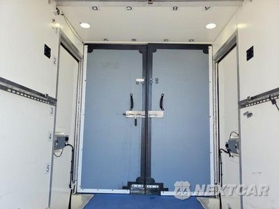Zdjęcie 10 z 13 samochodu: 2020 FORD TRANSIT DELIVERY TRUCK VIN:1FDBW5Z86LKA83399 - miniatura