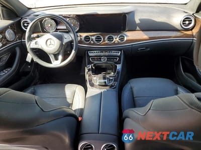 Zdjęcie 8 z 11 samochodu: 2017 MERCEDES-BENZ E 300 VIN:WDDZF4JBXHA027621 - miniatura