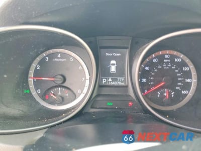 Zdjęcie 9 z 13 samochodu: 2016 HYUNDAI SANTA FE SPORT 2.4L VIN:5XYZT3LB4GG322934 - miniatura