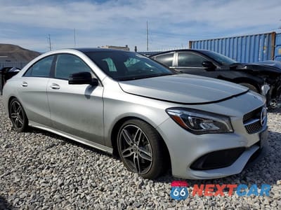 Czwarte zdjęcie samochodu z boku: 2018 MERCEDES-BENZ CLA 250 VIN:WDDSJ4EB1JN566718 - miniatura