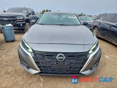 Piąte zdjęcie samochodu w środku: 2024 NISS ALTIMA SV VIN:1N4BL4DV1RN313643 - miniatura