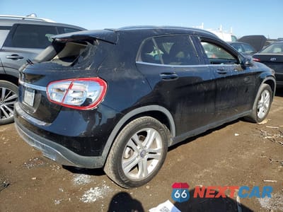 Trzecie zdjęcie samochodu z tyłu: 2016 MERCEDES-BENZ GLA 250 VIN:WDCTG4EB5GJ207041 - miniatura