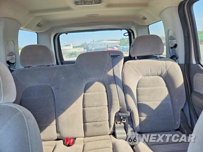 Zdjęcie 10 z 12 samochodu: 2005 FORD EXPLORER XLT VIN:1FMZU63K65UA21801 - miniatura