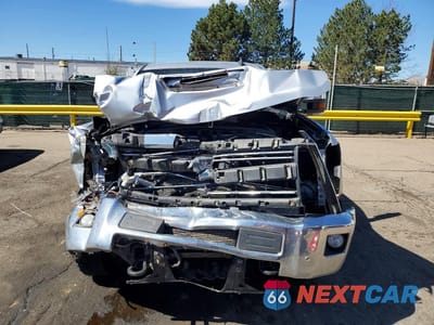 Piąte zdjęcie samochodu w środku: 2018 CHEVROLET SILVERADO K2500 HEAVY DUTY LTZ VIN:1GC1KWEY9JF230957 - miniatura