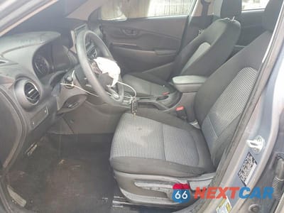 Zdjęcie 7 z 12 samochodu: 2018 HYUNDAI KONA SE VIN:KM8K12AA8JU090920 - miniatura